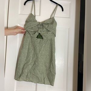 Abercrombie & fitch green floral dress with keyhole